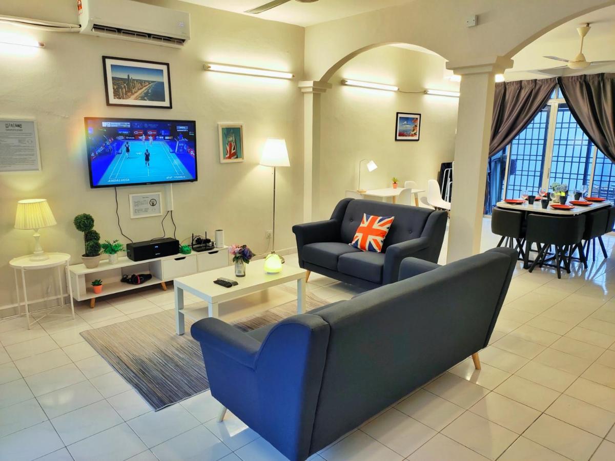 Semi-Detached, Up To 21 Pax, 4 Bedrooms, 3 Bathrooms, 4 Car Parks By Star Home Bayan Lepas Ngoại thất bức ảnh