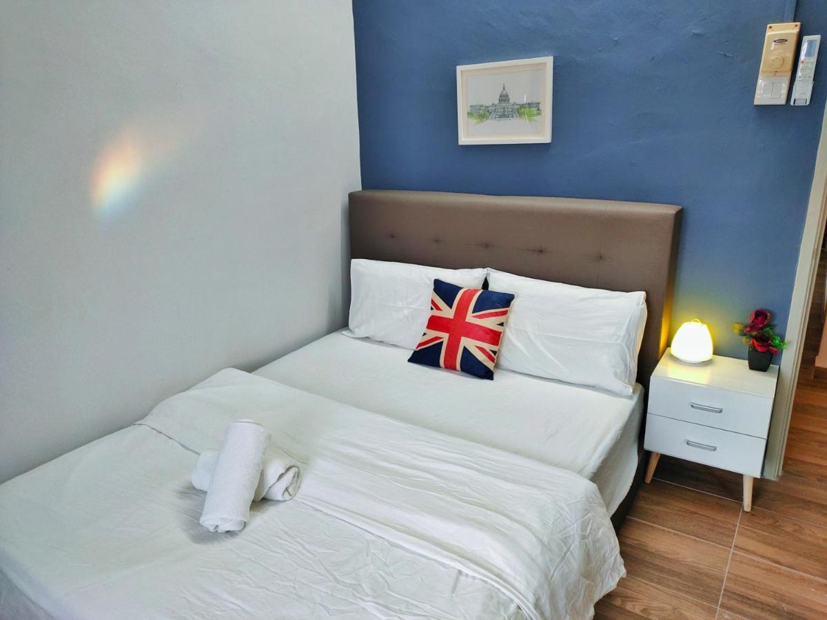 Semi-Detached, Up To 21 Pax, 4 Bedrooms, 3 Bathrooms, 4 Car Parks By Star Home Bayan Lepas Ngoại thất bức ảnh
