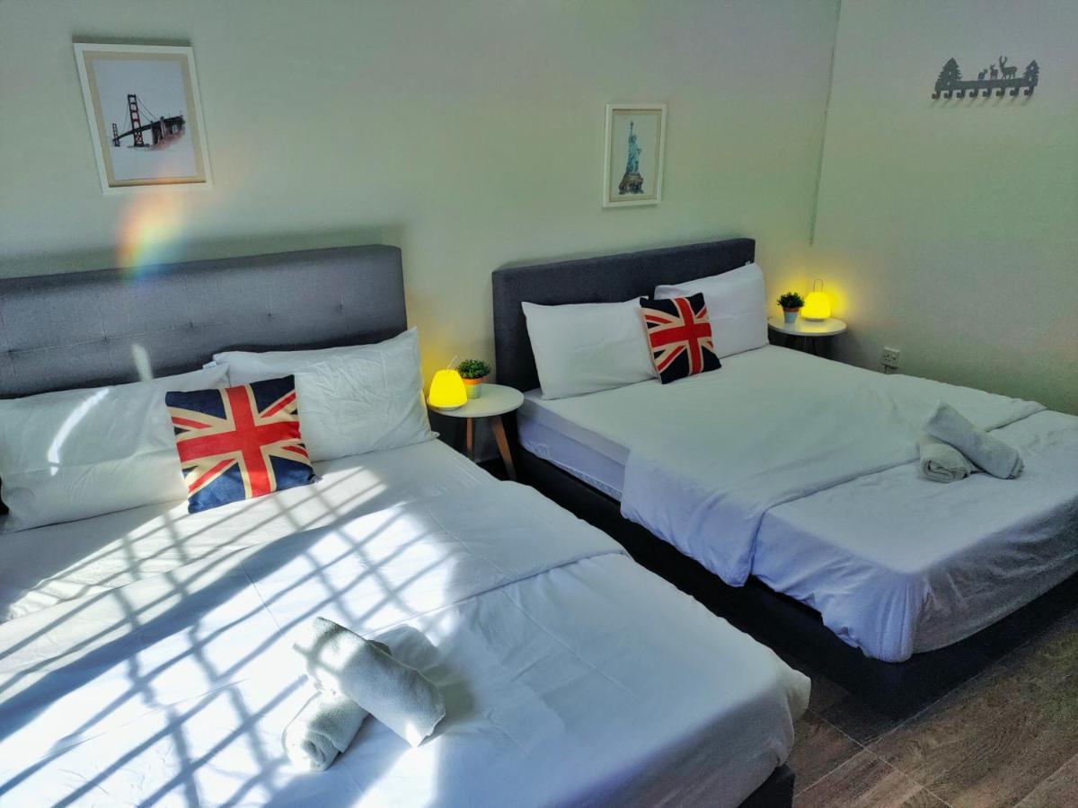 Semi-Detached, Up To 21 Pax, 4 Bedrooms, 3 Bathrooms, 4 Car Parks By Star Home Bayan Lepas Ngoại thất bức ảnh